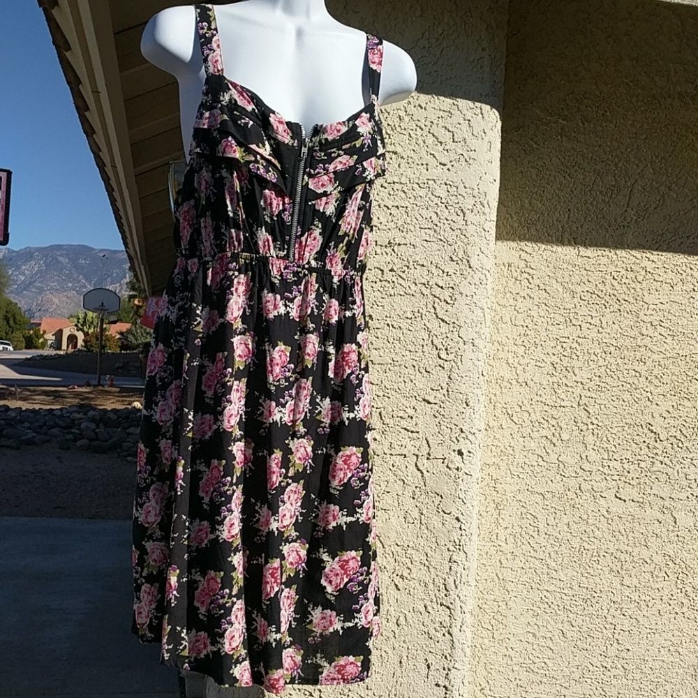 FLORAL dress